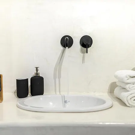 Episkopi Estate Cycladic