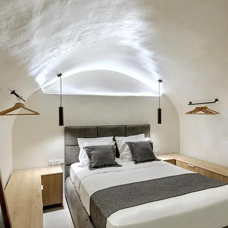 Episkopi Estate Cycladic Vila *