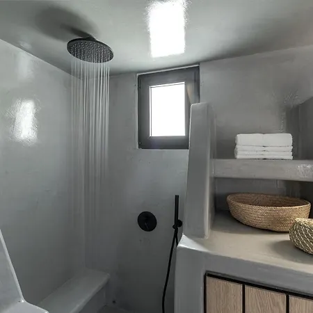 Episkopi Estate Cycladic Exo Gonia